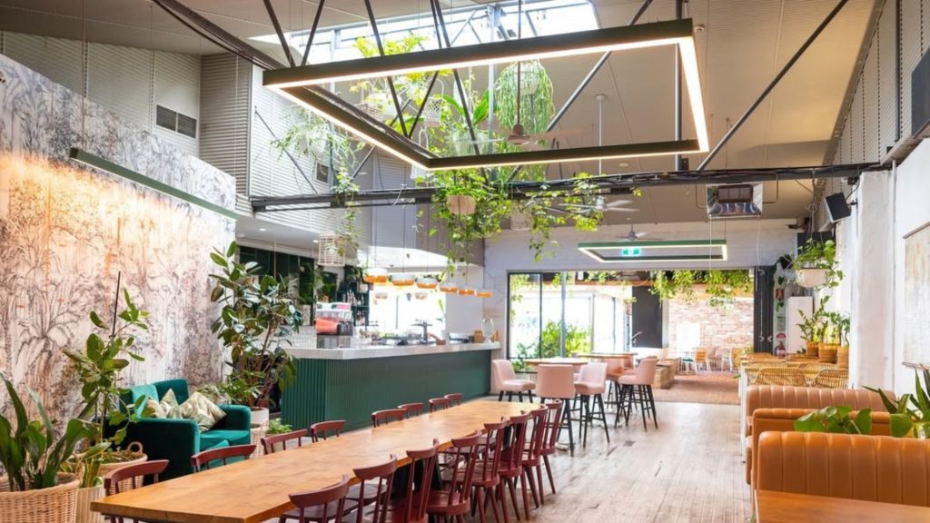 belysning interiør restaurant kantine