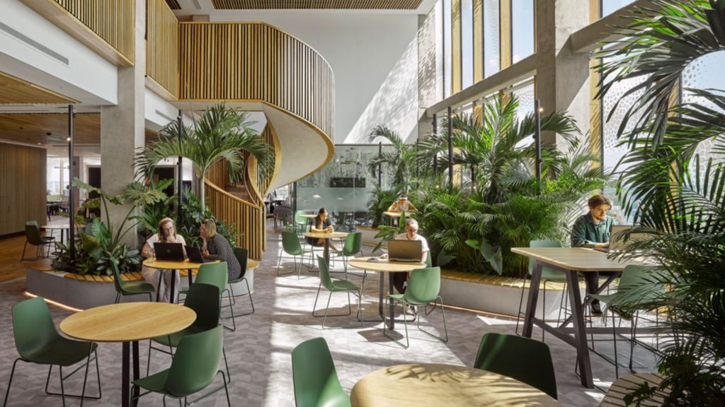 restaurantdesign interiør design innredning restaurant trender 2026 1 grønn bærekraft