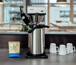 TH Filtermaskin med pumpetermos u/vanntilkobling, Kap: 2,2 liter, 230V~ 50/60Hz 2310W Bar & Kaffe 2