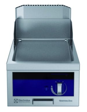 Gass flatgrill i krom. Betjent fra en side. 400mm Kok- & Stek 2