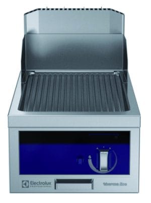 Gass flatgrill med riflet plate i  krom. Betjent fra en side. 400mm Kok- & Stek