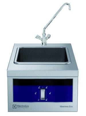 Vannbad 1/1GN med blandebatteri bak.  Betjent fra en side. 400 V Kok- & Stek