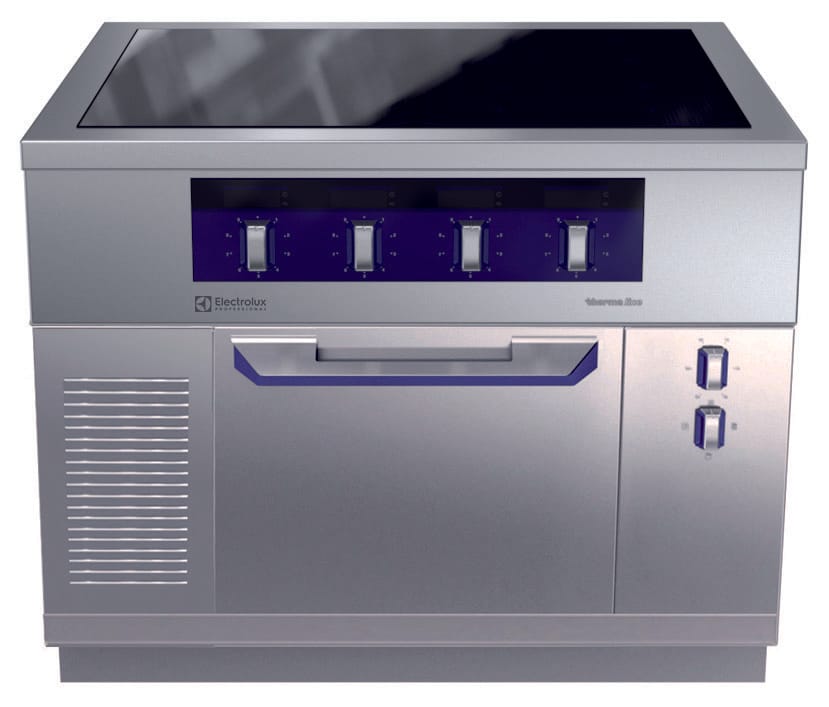 Induksjon koketopp 4 soner på ovn. Betjent fra 2 sider. Høyde 700mm eks.sokkel. 400 V Kok- & Stek 2