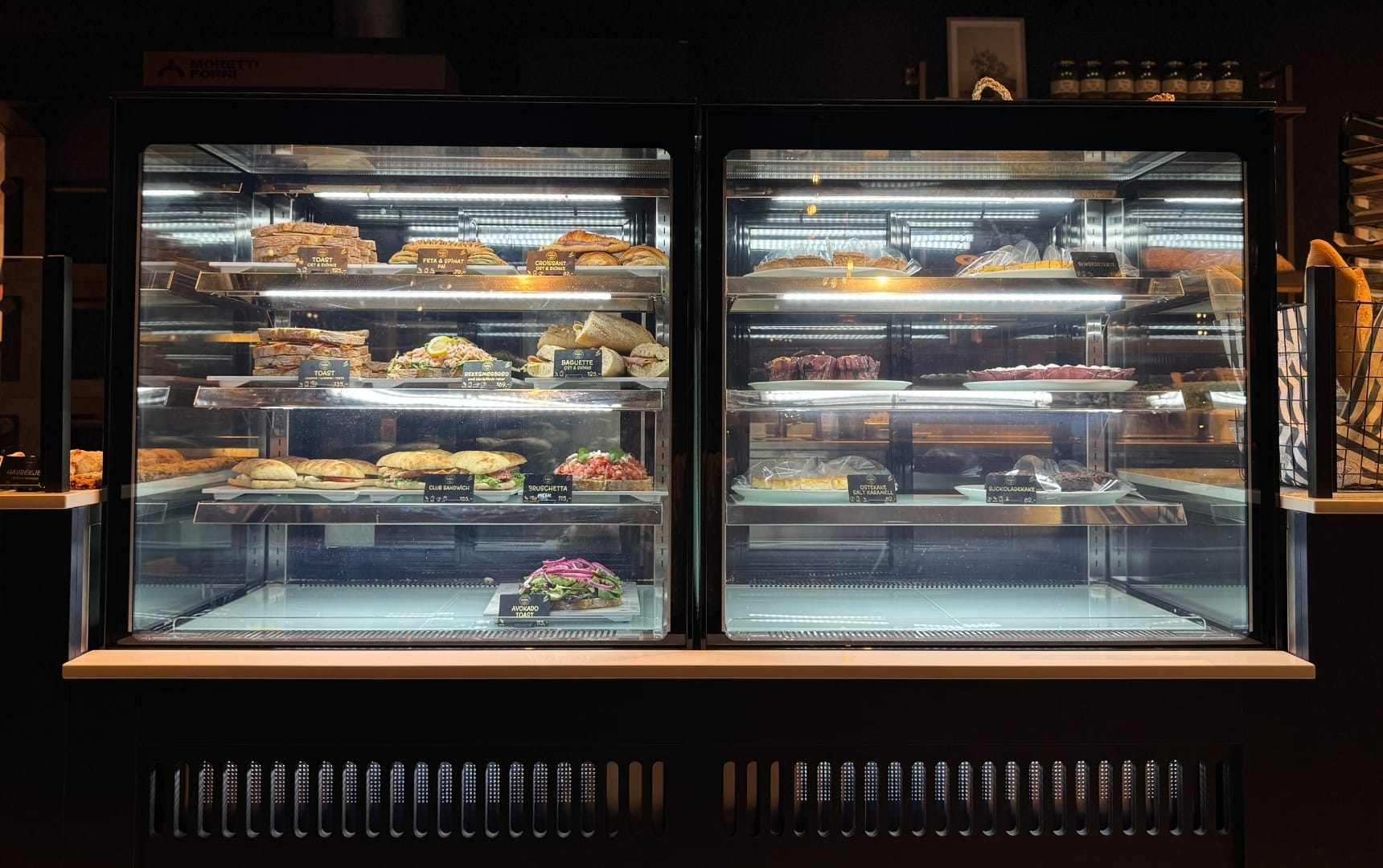 eksponeringsdisk kanel steinovnsbakeri påsmurt bakervarer