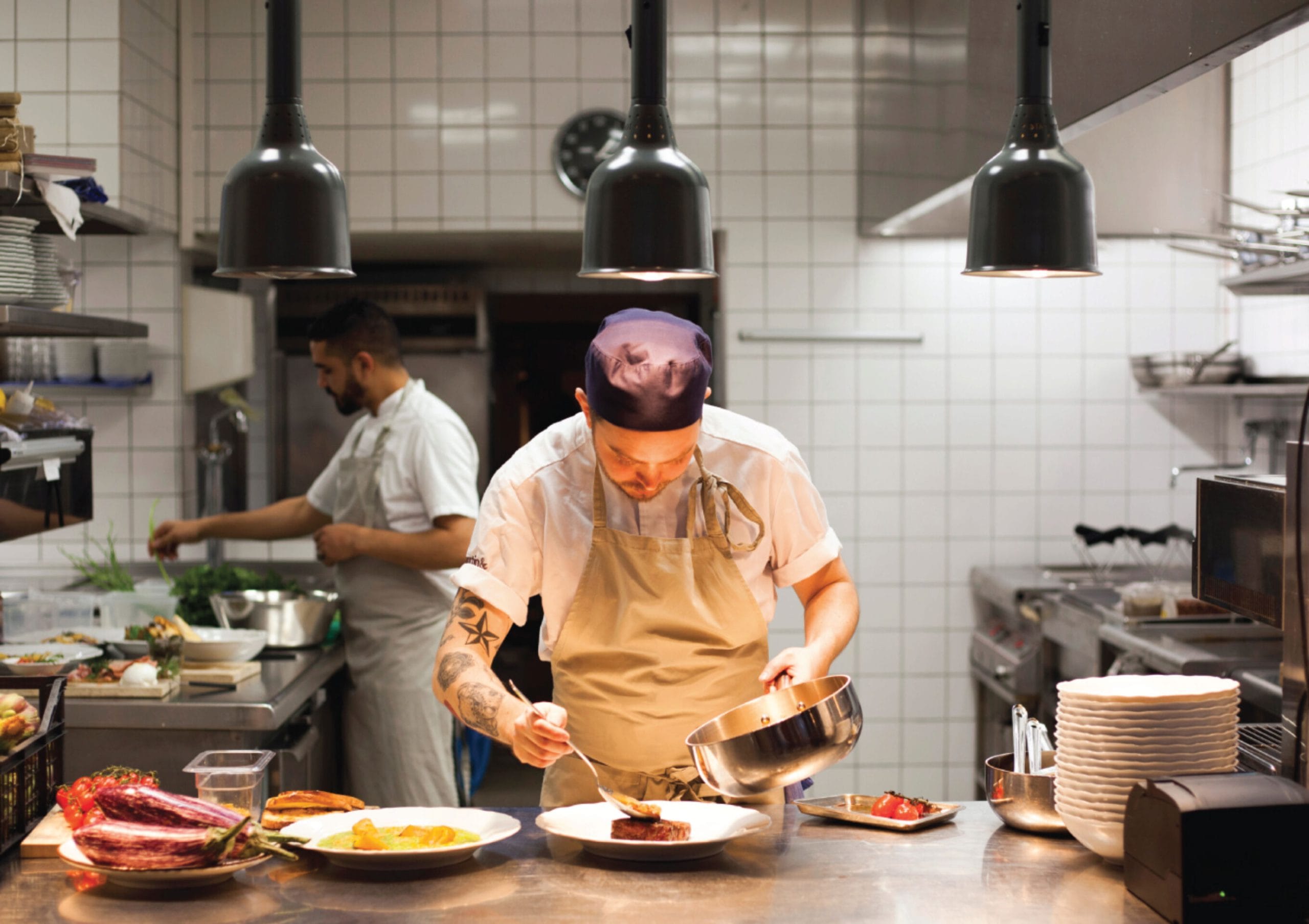 Stayhot Varmelampe Classic 1223, Standardledning, Messing Storkjøkken 3