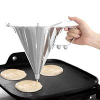 551813-pancakes.jpg