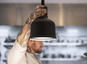 Stayhot Varmelampe Focus RS, standard ledning, aluminium Storkjøkken 2