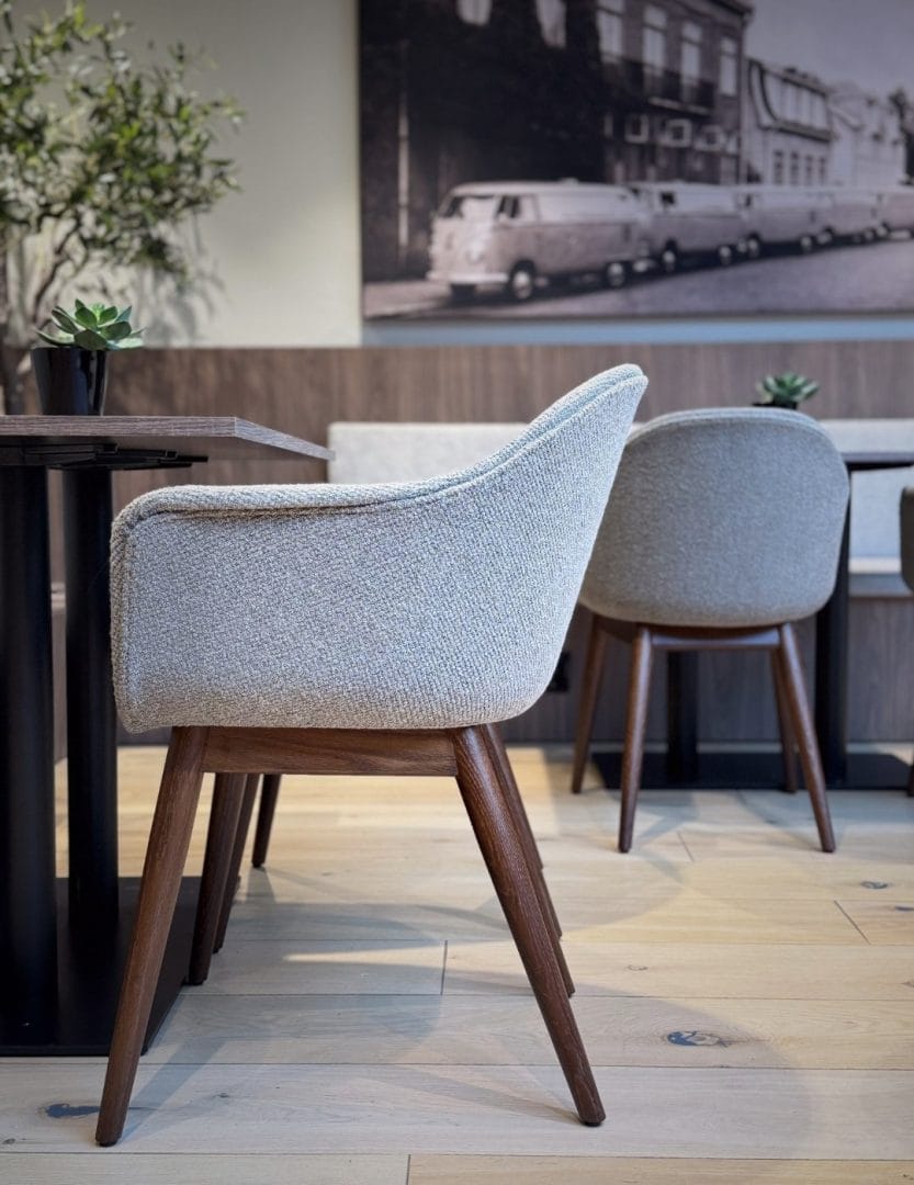 Engenekvartelet restaurantstol kantine