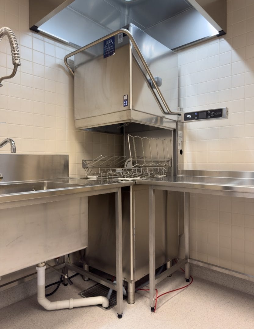 nordisk clean solutions oppvaskmaskin storkjøkken kantinen ved OCCL