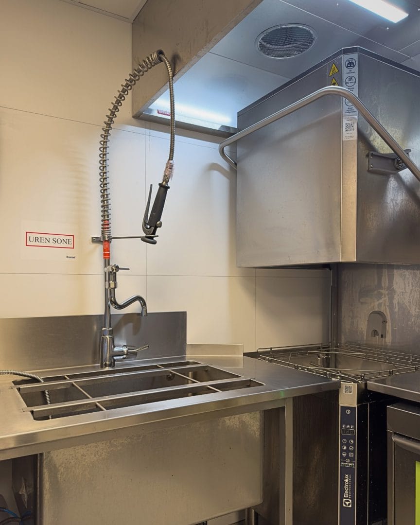 oppvaskløsning fra Electrolux Professional ved kjøkkenet til Nieu scene
