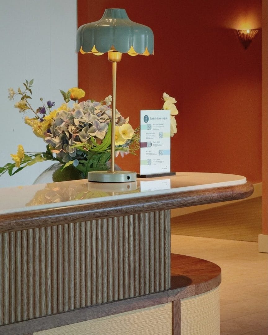 resepsjon til havna hotel & sjøbad