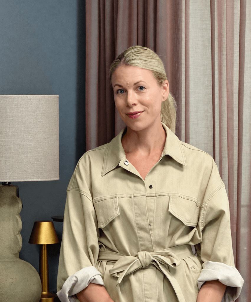 Interiørdesigner Siri berg jensen avbildet hos Berg & Dahl